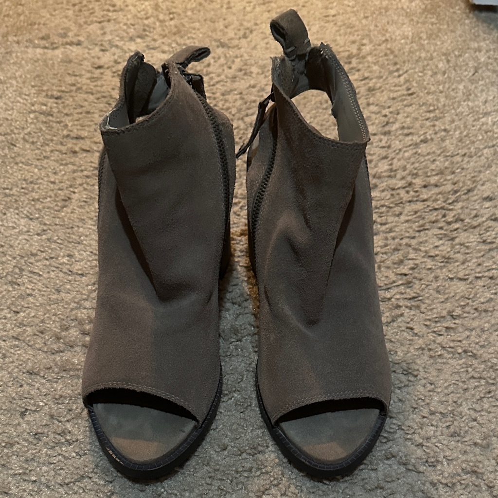 Stylish Women's Open-Toe Ankle Boots